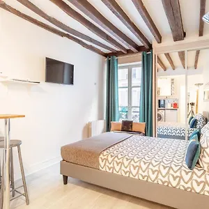 Appartement Ternes Cozy Paris