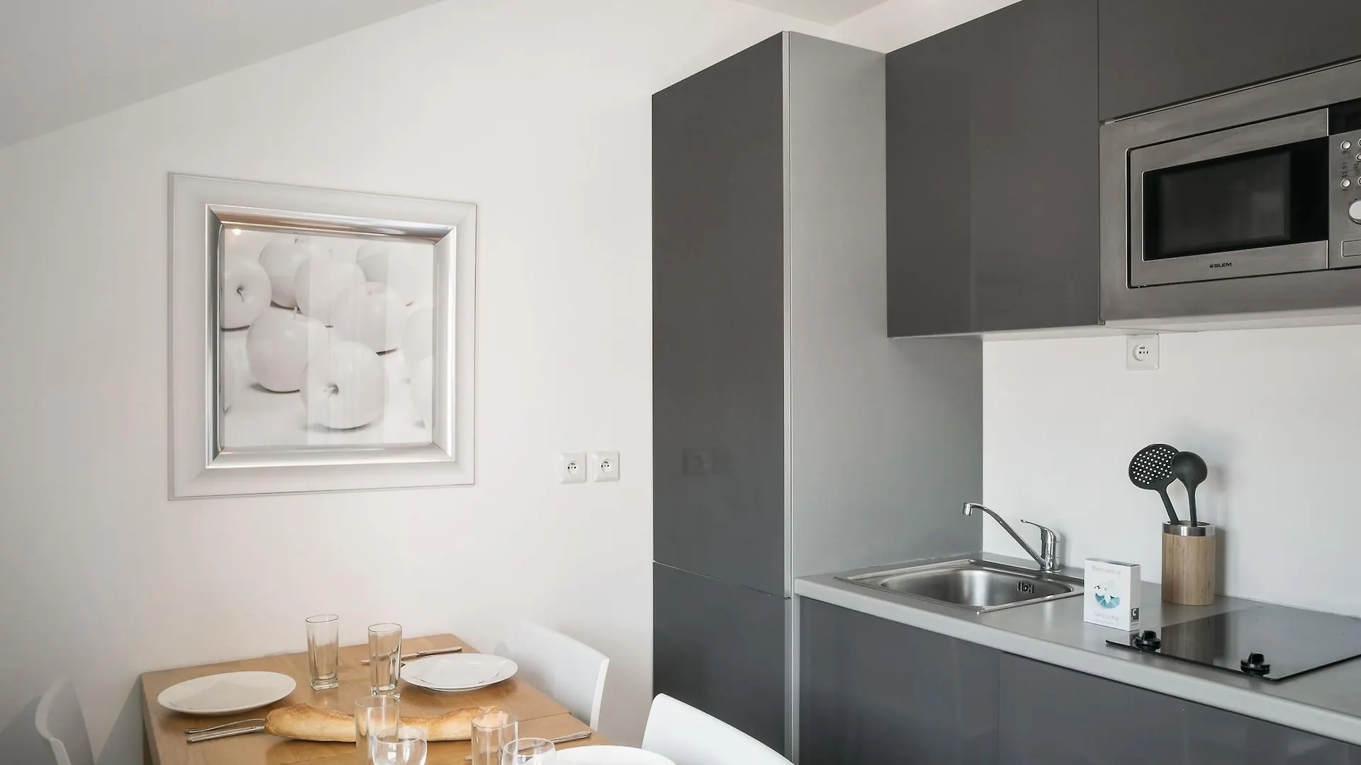 Comfort Aparthotel Lourdes Lorda Hotel